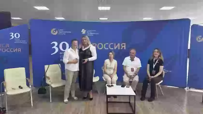 Военкор из Великих Лук стала членом Союза журналистов России