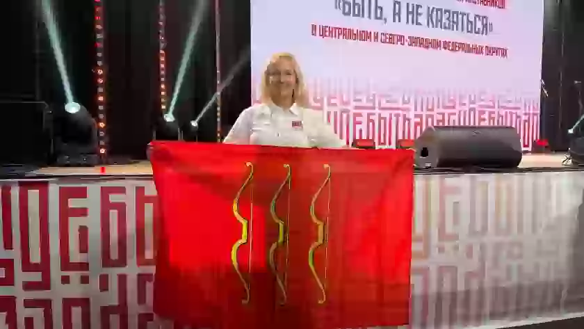 Анна Полетаева из школы №9 в Великих Луках участвует в полуфинале конкурса «Быть, а не казаться!»